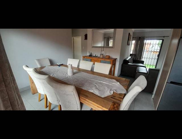 3 BEDROOM TOWNHOUSE FOR SALE IN ELDORAIGNE